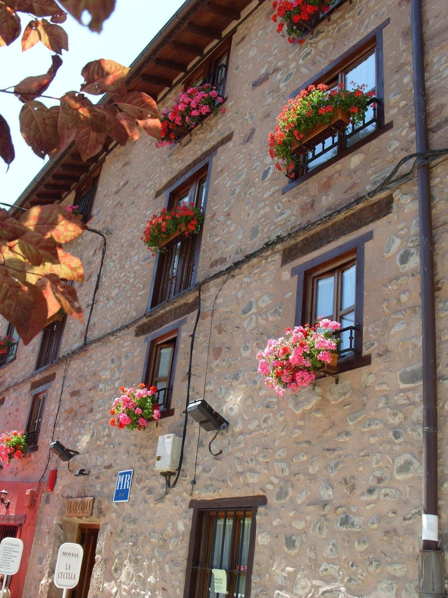 Gasthaus La Cuculla Ezcaray Exterior foto